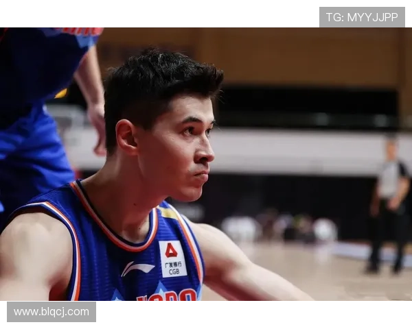 足球明星与篮球明星颜值大比拼谁才是运动场上的颜值担当 足球明星与篮球明星颜值大比拼谁才是运动场上的颜值担当